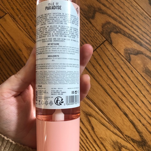 Isle of Paradise Self Tanning Oil Mist in Light 200ml - Picture 2 of 4